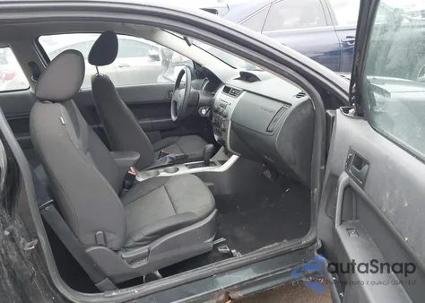 2008 Ford Focus Se/Ses from USA, damaged, VIN 1FAHP33N08W180862